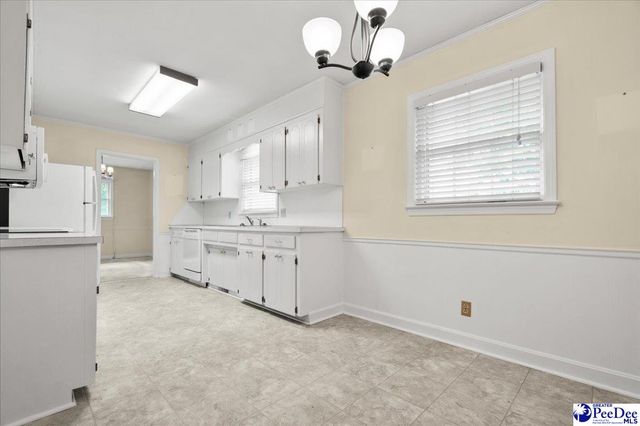 1919 E Sandhurst Dr., Florence, SC 29505
