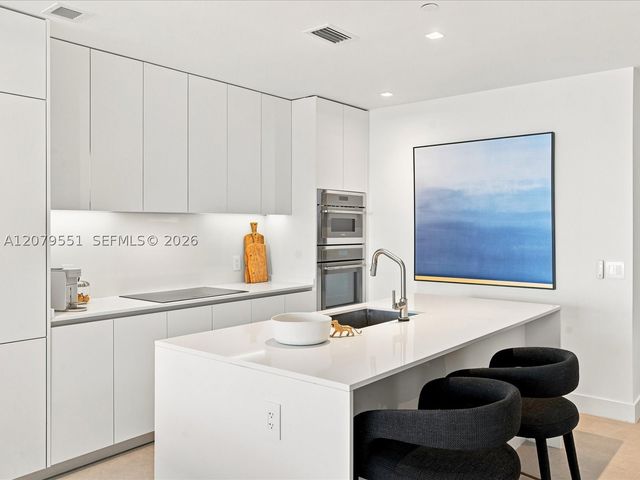 700 NE 24th St 5605, Miami, FL 33137