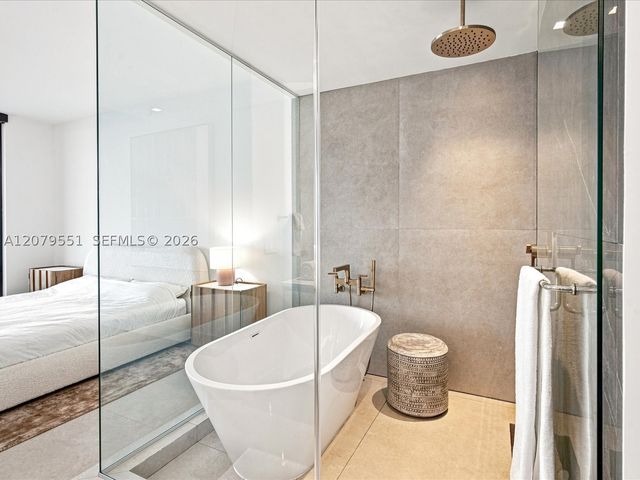 700 NE 24th St 5605, Miami, FL 33137