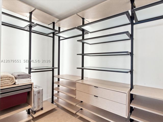 700 NE 24th St 5605, Miami, FL 33137
