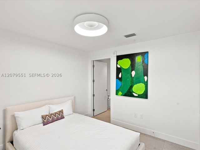700 NE 24th St 5605, Miami, FL 33137