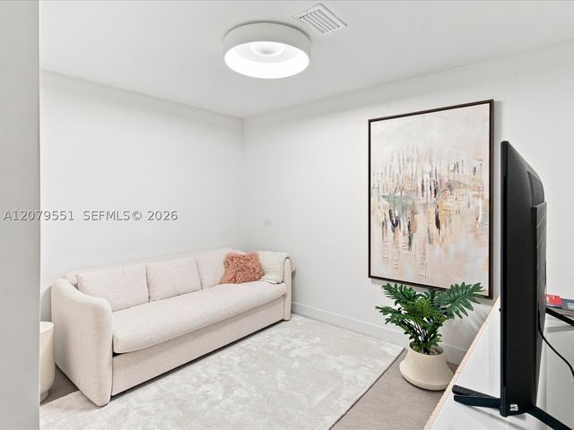 700 NE 24th St 5605, Miami, FL 33137
