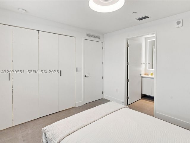 700 NE 24th St 5605, Miami, FL 33137