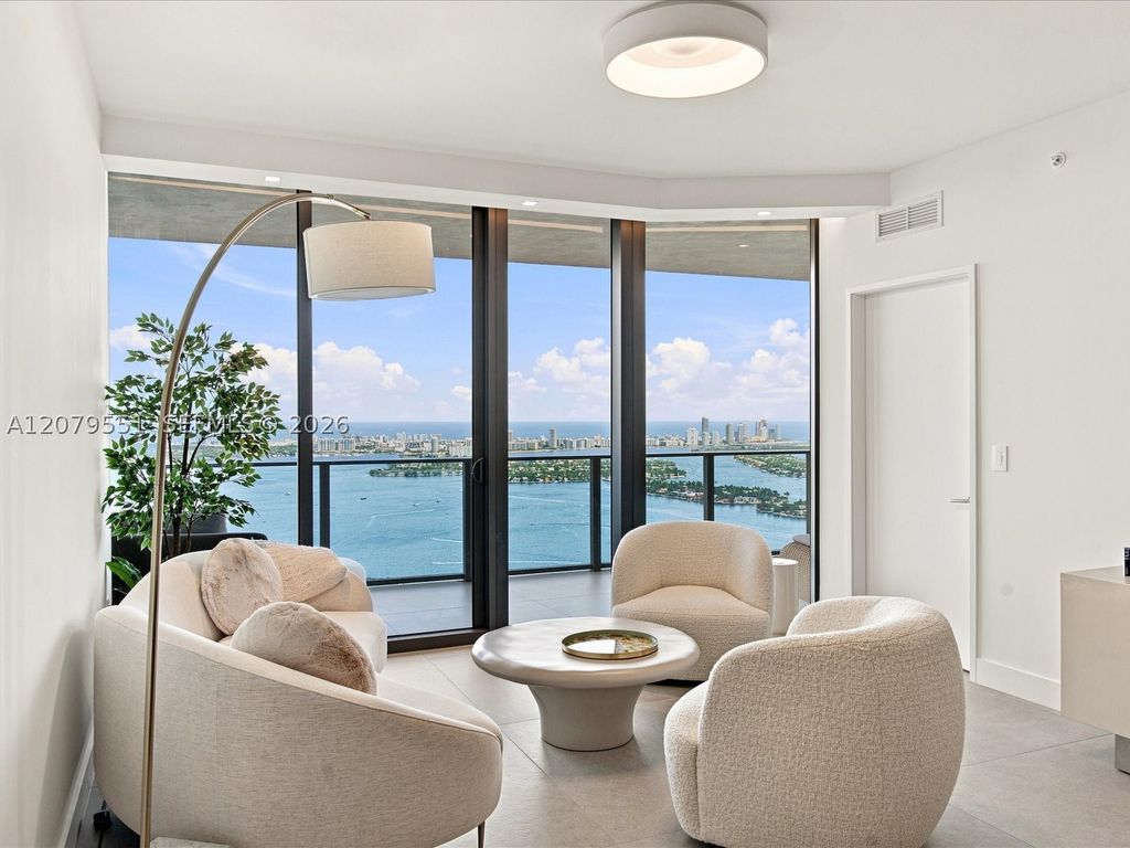 700 NE 24th St 5605, Miami, FL 33137