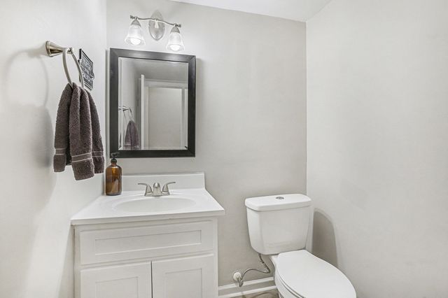 105 Kimeran Lane D, Summerville, SC 29485