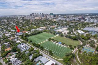 609 NE 13th Avenue 303, Fort Lauderdale, FL 33304