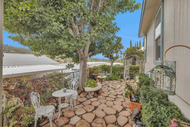 8661 Wintergardens Blvd 74, Lakeside, CA 92040