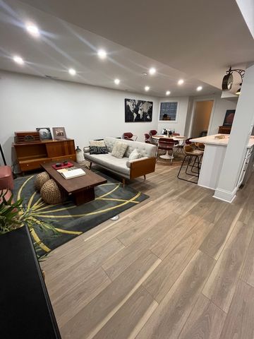 6617 S Minerva Avenue G, Chicago, IL 60637