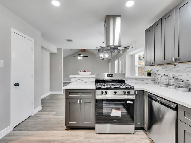 1414 Louisiana Avenue, Deer Park, TX 77536