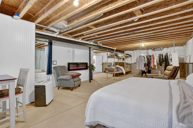 317 N Collins Street, Fowlerville Village, MI 48836