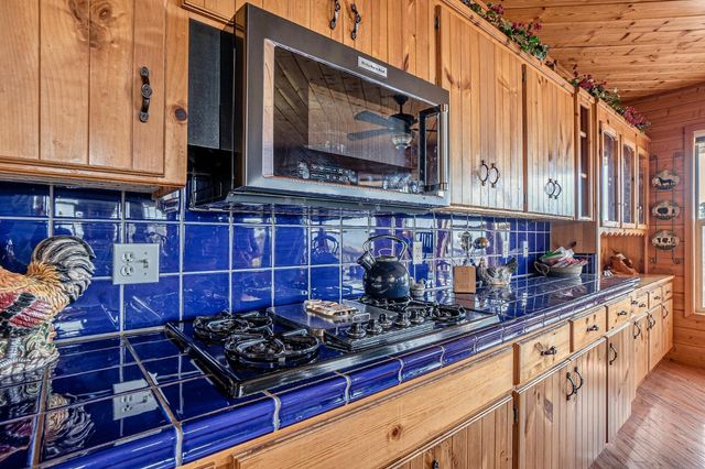 15250 Lanford Pacheco Rd, Valley Springs, CA 95252