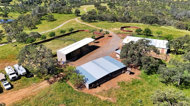 15250 Lanford Pacheco Rd, Valley Springs, CA 95252