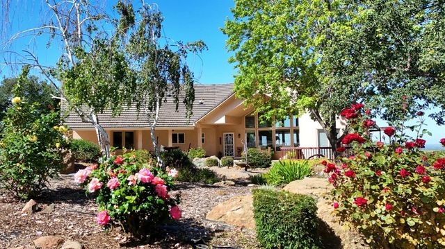 15250 Lanford Pacheco Rd, Valley Springs, CA 95252