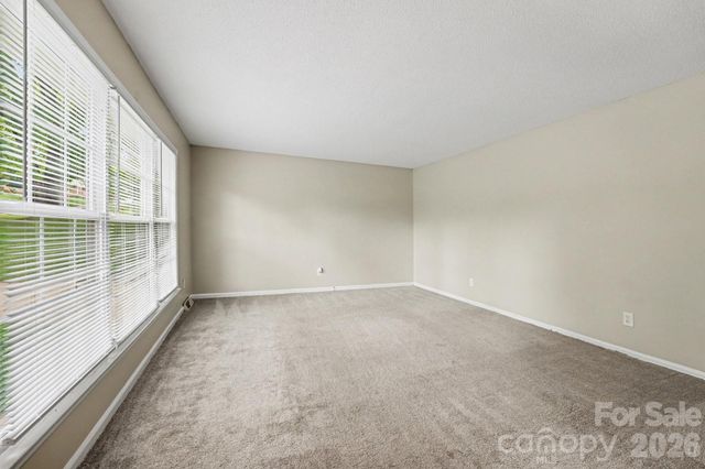 630 Colonial Drive, Statesville, NC 28625