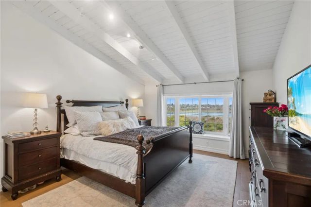 424 Vista Grande, Newport Beach, CA 92660