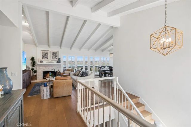 424 Vista Grande, Newport Beach, CA 92660