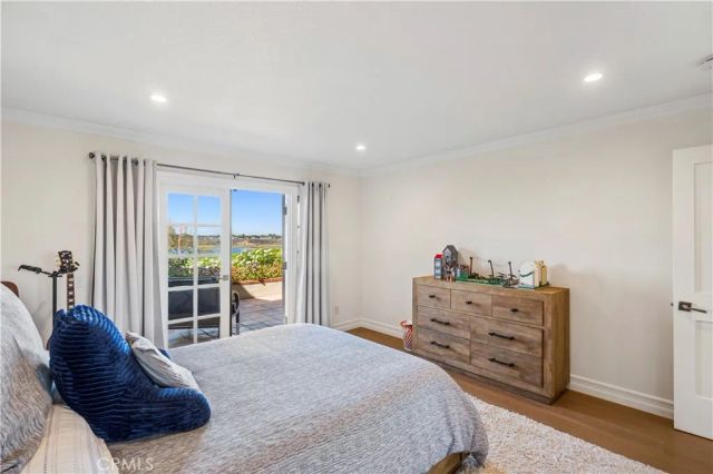 424 Vista Grande, Newport Beach, CA 92660