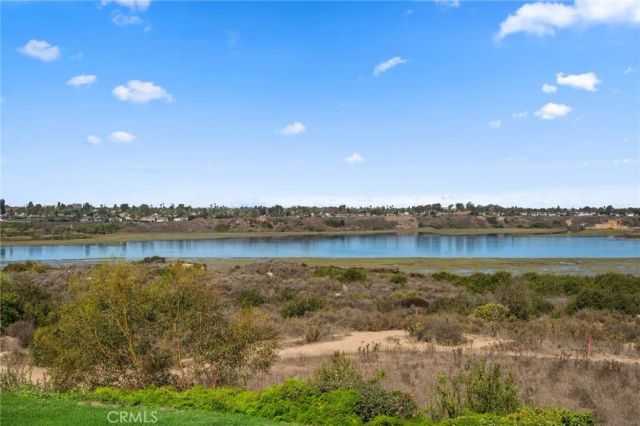 424 Vista Grande, Newport Beach, CA 92660