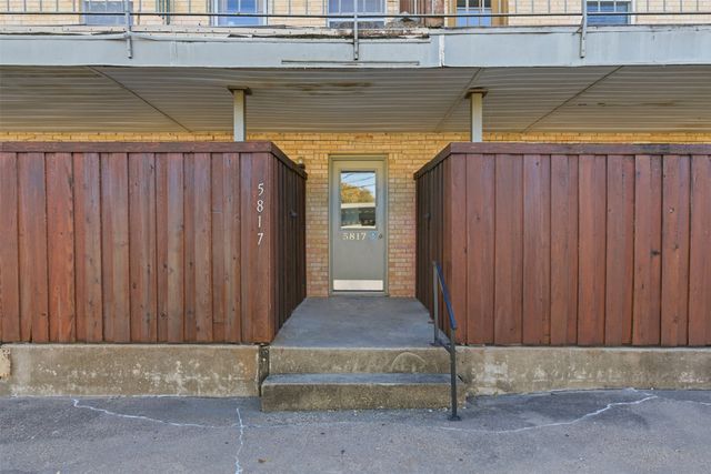 5817 Sandhurst Lane B, Dallas, TX 75206