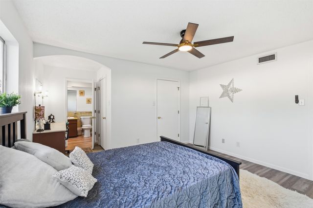 5817 Sandhurst Lane B, Dallas, TX 75206