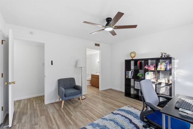 5817 Sandhurst Lane B, Dallas, TX 75206