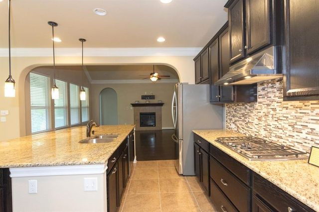12004 Versante CIR VH37, Austin, TX 78726
