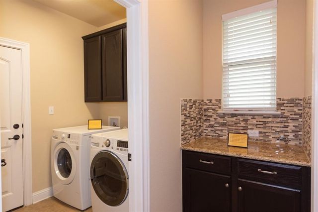 12004 Versante CIR VH37, Austin, TX 78726