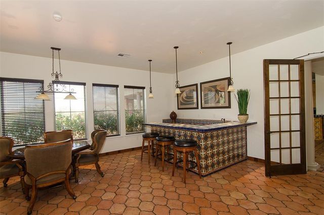 12004 Versante CIR VH37, Austin, TX 78726