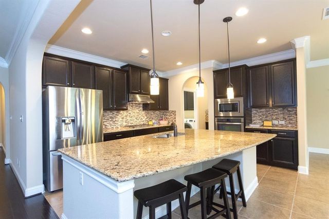 12004 Versante CIR VH37, Austin, TX 78726