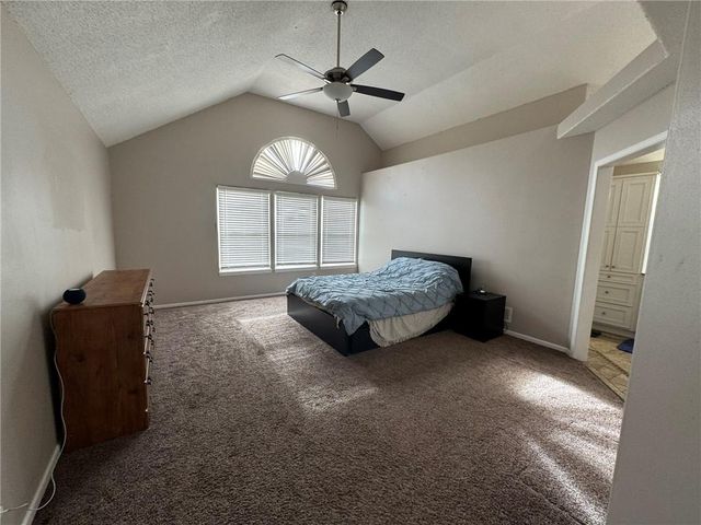 1010 Wiltshire Boulevard, Raymore, MO 64083