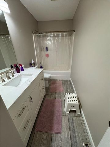 1010 Wiltshire Boulevard, Raymore, MO 64083