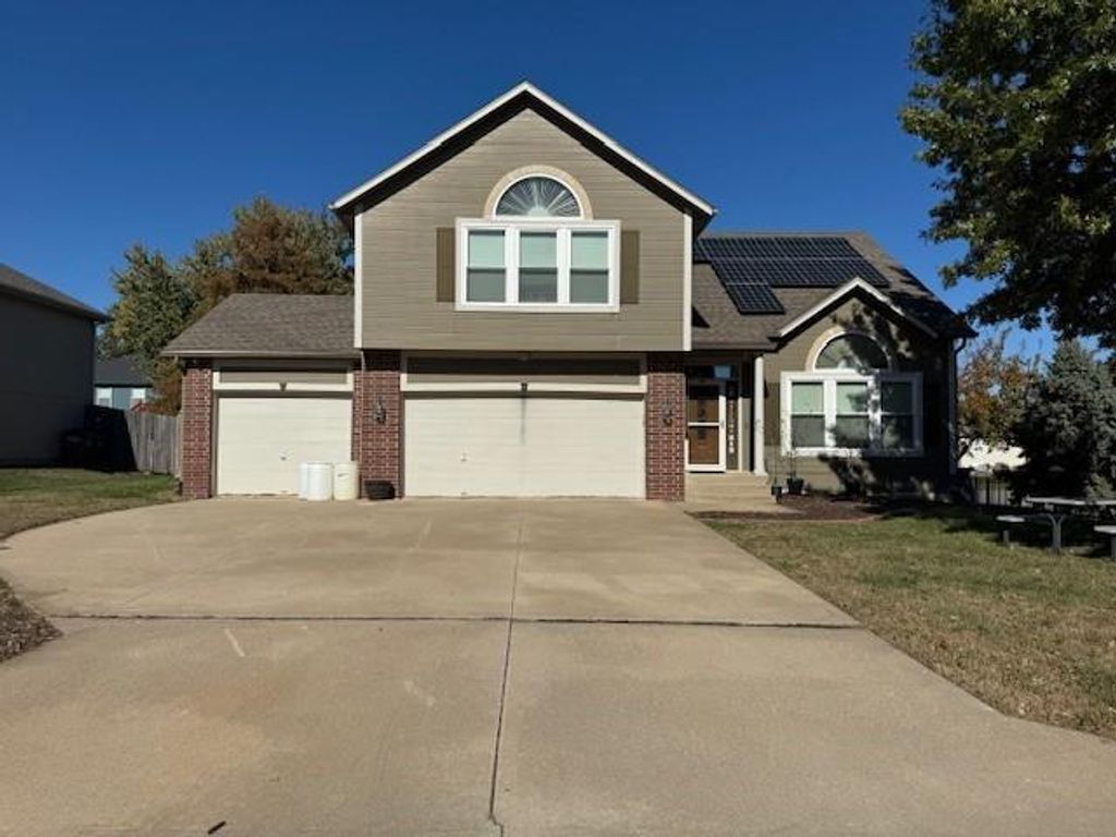 1010 Wiltshire Boulevard, Raymore, MO 64083