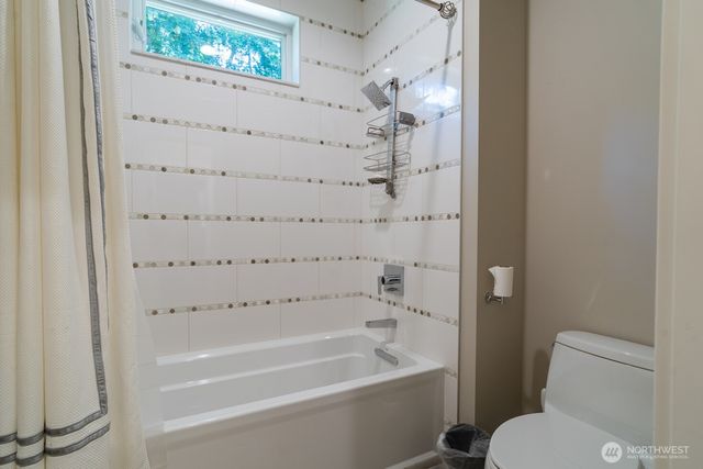 7335 Meridian Road SE, Olympia, WA 98513
