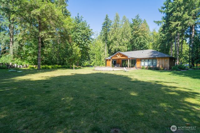 7335 Meridian Road SE, Olympia, WA 98513