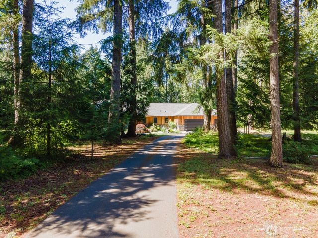 7335 Meridian Road SE, Olympia, WA 98513