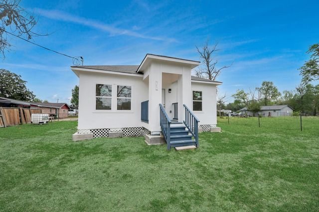 9210 Wheatley Street, Houston, TX 77088