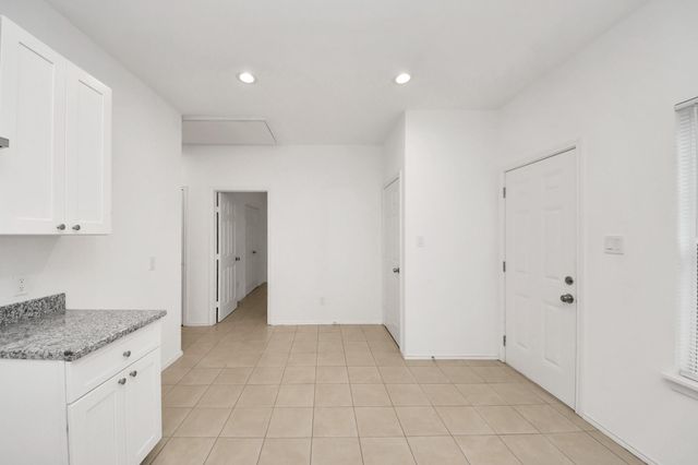 9210 Wheatley Street, Houston, TX 77088