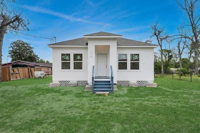9210 Wheatley Street, Houston, TX 77088