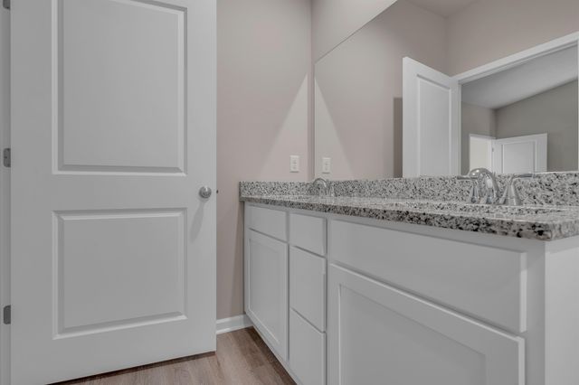 9502 E Hurst St, Wichita, KS 67210