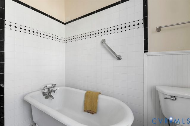 525 N 1st St, Richmond, VA 23219