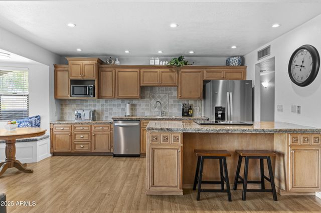 528 E renee Drive, Phoenix, AZ 85024