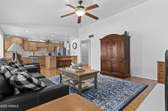 528 E renee Drive, Phoenix, AZ 85024