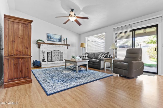 528 E renee Drive, Phoenix, AZ 85024