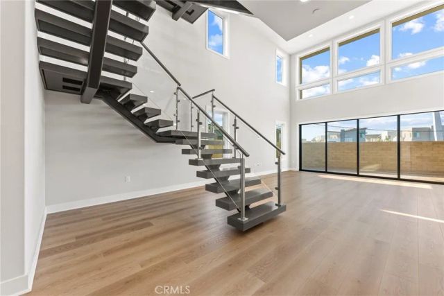 209 Stage, Irvine, CA 92618