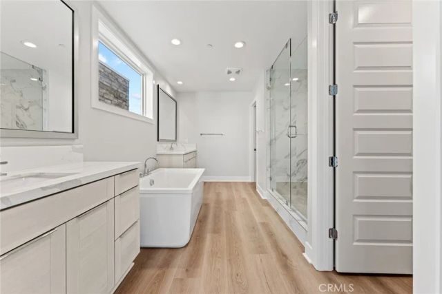 209 Stage, Irvine, CA 92618