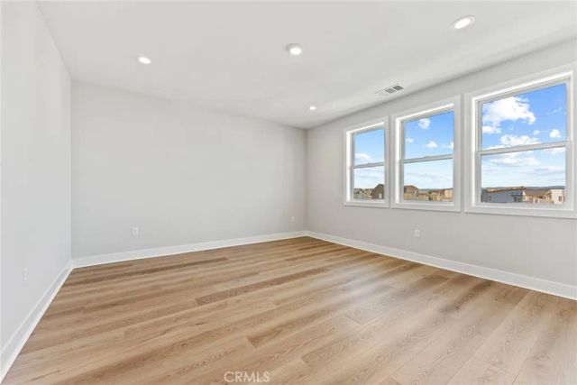 209 Stage, Irvine, CA 92618