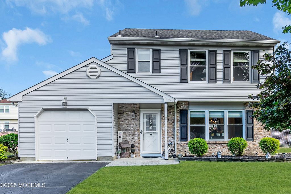 36 Bristlecone Drive, Howell, NJ 07731