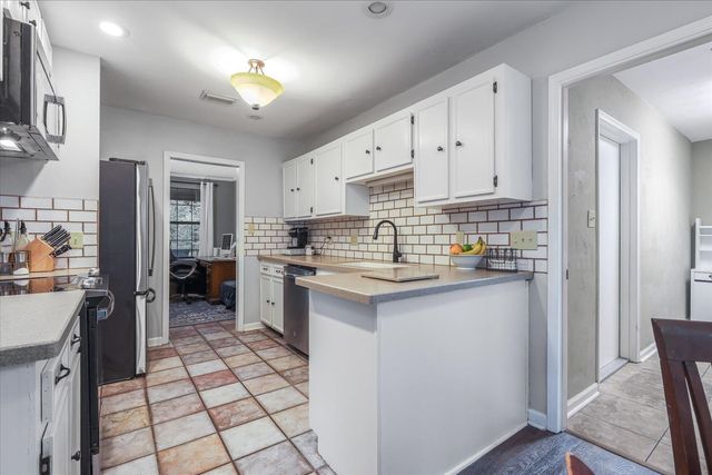 1219 LEEWOOD HOLLOW, Tallahassee, FL 32312