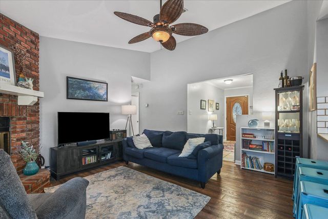 1219 LEEWOOD HOLLOW, Tallahassee, FL 32312