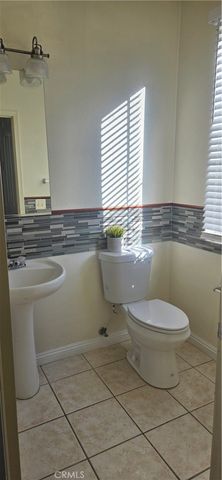 6138 Greenboro, Fontana, CA 92336